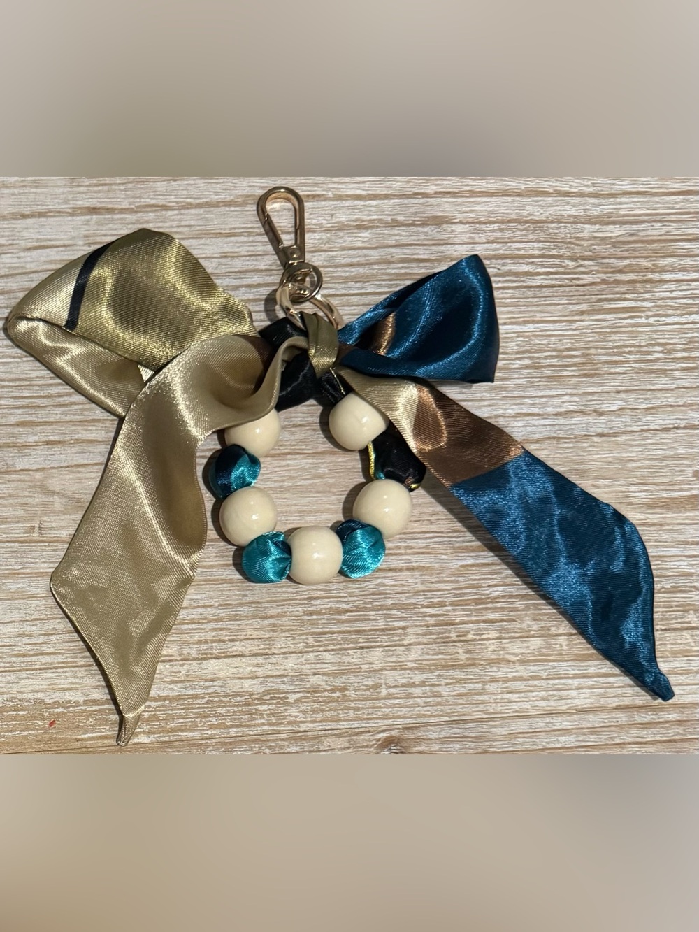 Ribbon & Bead Key Ring